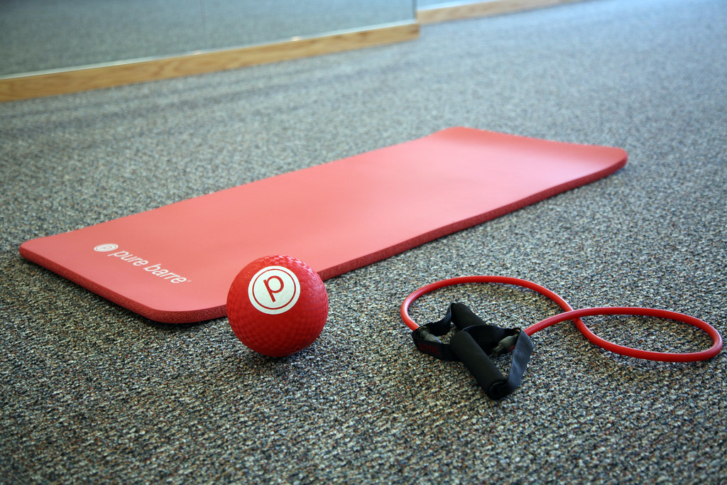 ABS WORKOUT EQUIPMENT