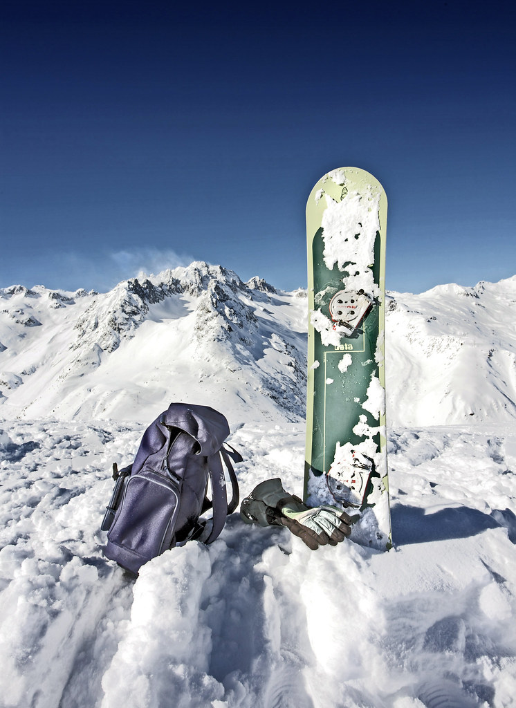 USED SNOWBOARDING EQUIPMENT. SNOWBOARDING EQUIPMENT AUSTIN MEDICAL EQUIPMENT