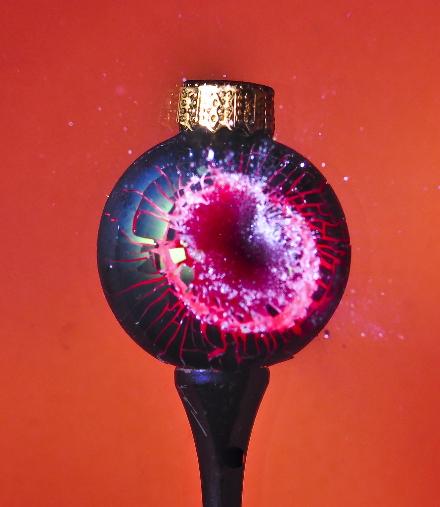 ALLERGY EYE DROPS CONTACT LENSES