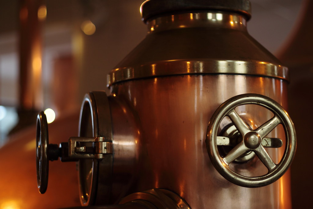 COPPER BREWING EQUIPMENT COPPER BREWING AUDIO VISUAL EQUIPMENT UK
