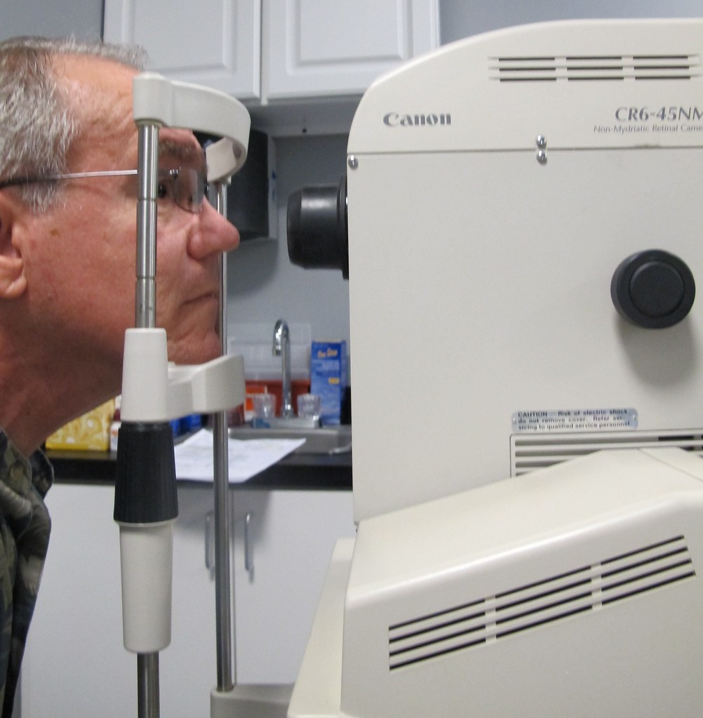 EYE EXAM CONTACT LENSES EYE EXAM EYE EXAM CONTACT LENSES WEARING