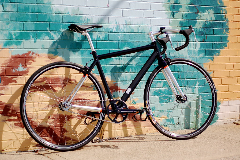 SINGLE SPEED BIKE BRAKES. BIKE BRAKES 16 BOY BIKE