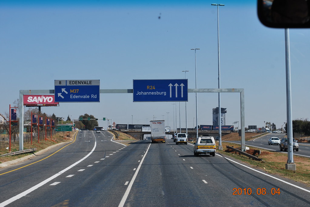 FLOWER DELIVERY JOHANNESBURG DELIVERY JOHANNESBURG ARRANGEMENT FLORIST