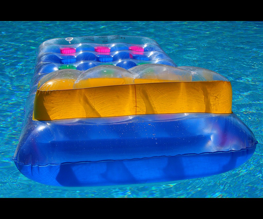 AIR MATTRESS FOR POOL FOR POOL AERO ADVENTURE BED