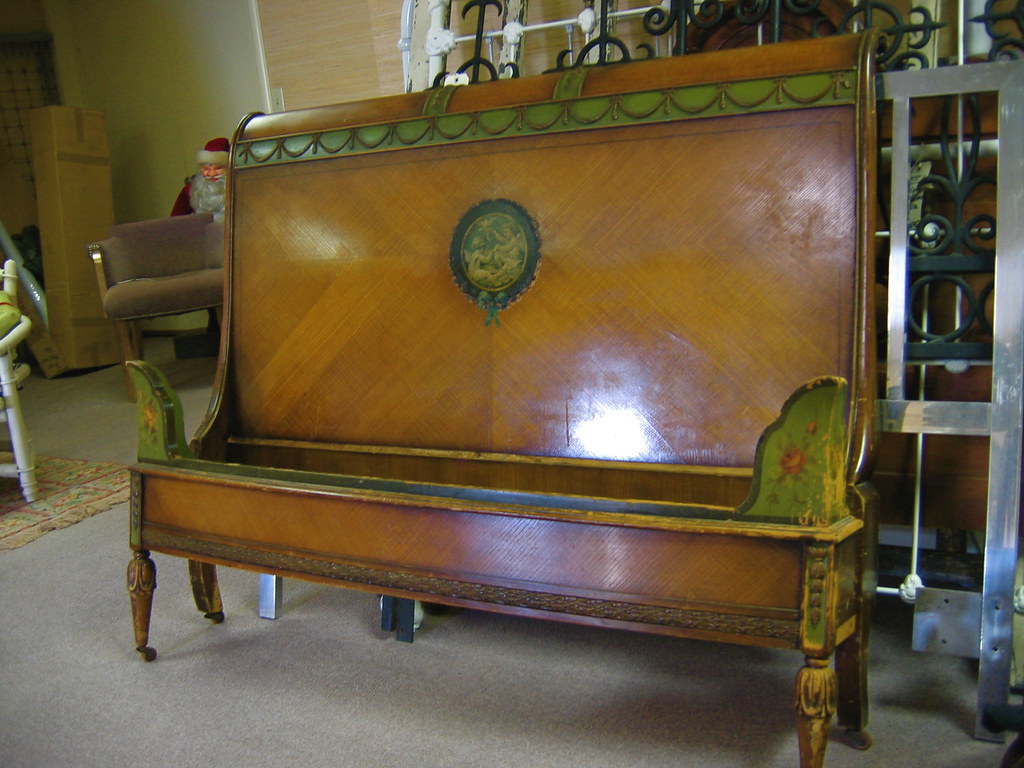 ASHLEY FURNITURE OUTLET LAVERGNE TN