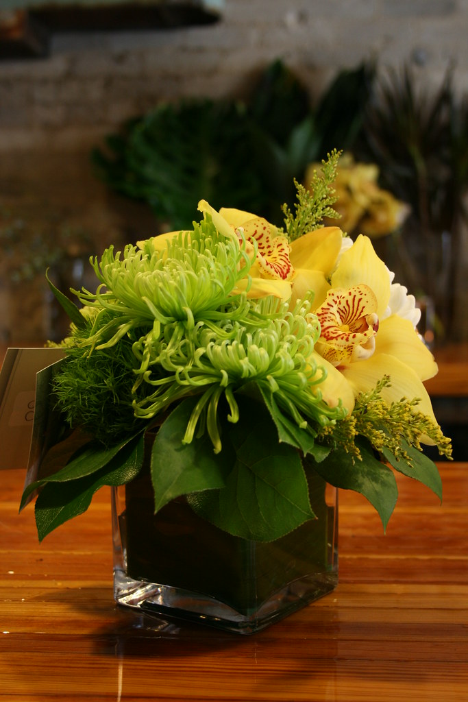 ARRANGEMENT FLORIST