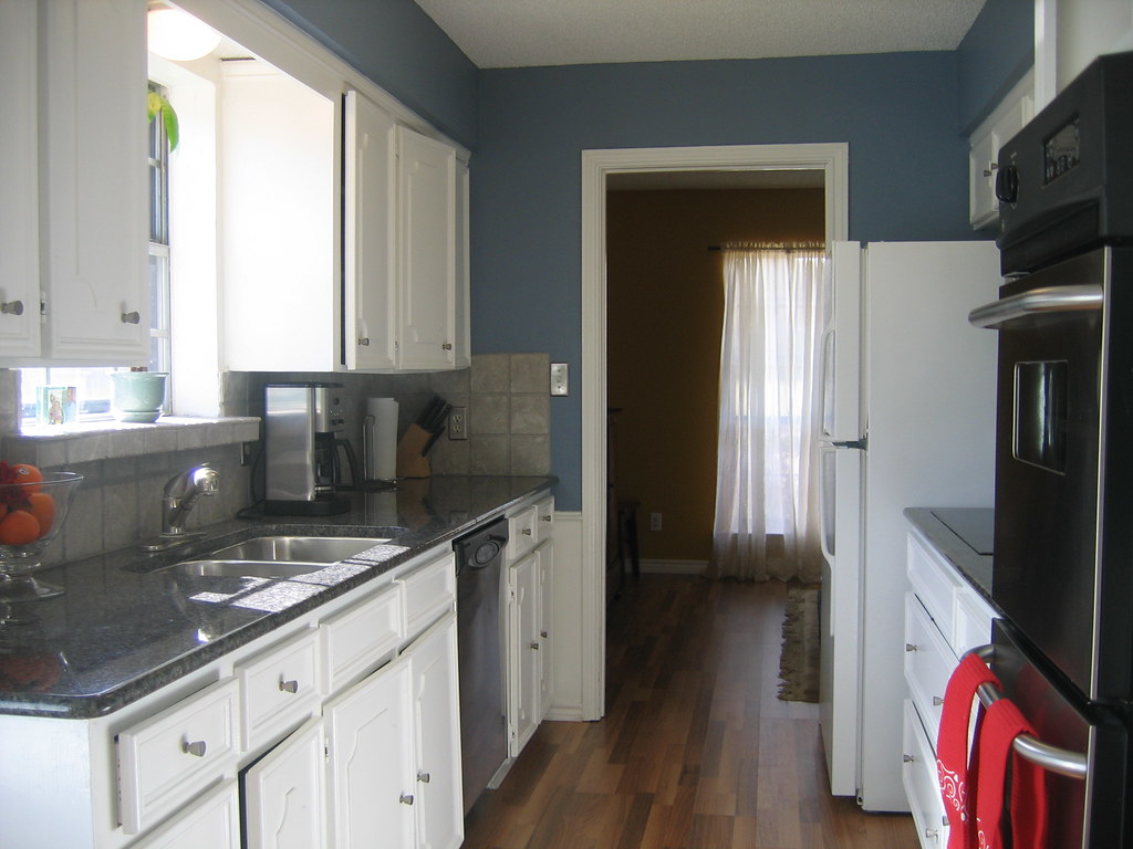 UNDERMOUNT MICROWAVES Undermount Microwaves Double Microwave Cart