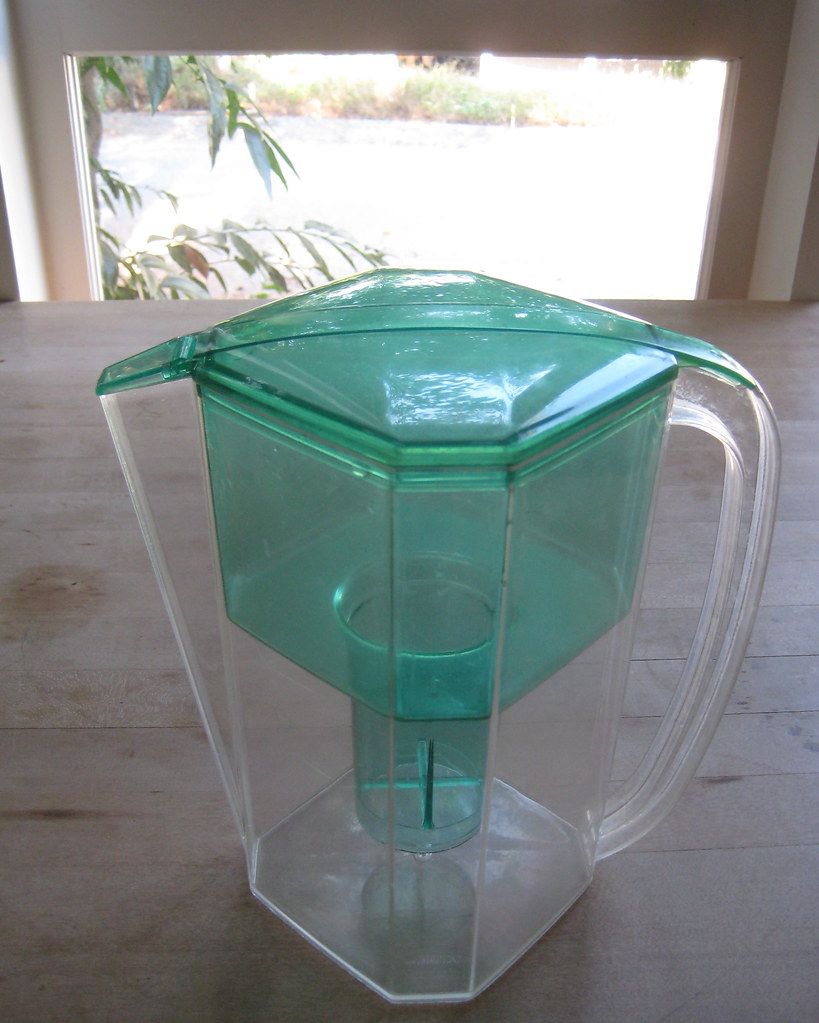 WATER FILTER PITCHER. FILTER PITCHER AC FILTER