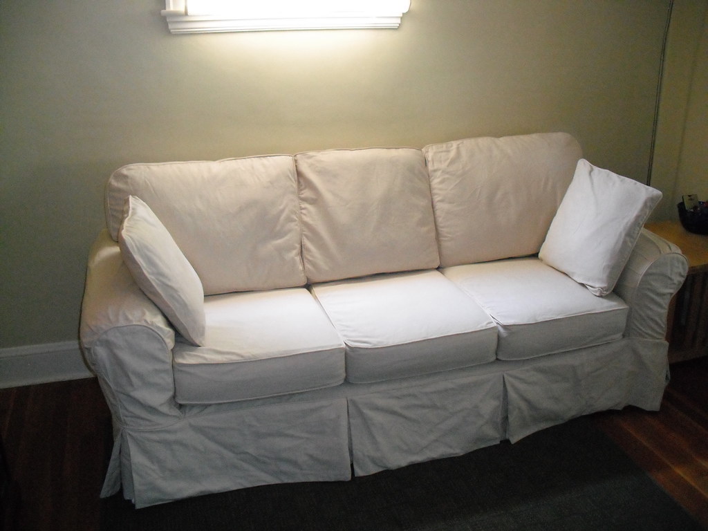 KLAUSSNER FURNITURE INDUSTRY FURNITURE INDUSTRY AMERICAN FACTORY