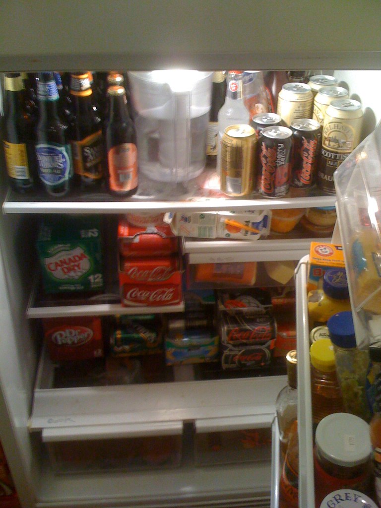 FRIDGE OF BEER OF BEER 5 CU FT GENERAL ELECTRIC FCM5DMWH CHEST FREEZER