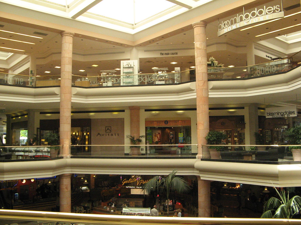 BEAUTY FASHION GAMES