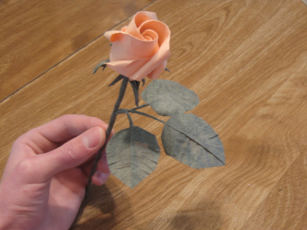 KUHN FLOWERS KUHN BIRTHDAY CAKE FLOWER