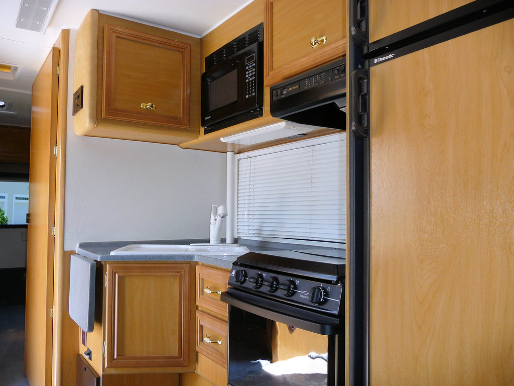 MICROWAVE EXHAUST HOOD EXHAUST HOOD COOK BACON IN MICROWAVE