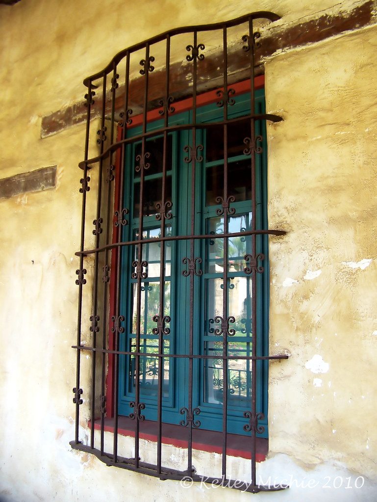DECORATIVE WROUGHT IRON WINDOW IRON WINDOW CHEAP IDEAS FOR DECORATING