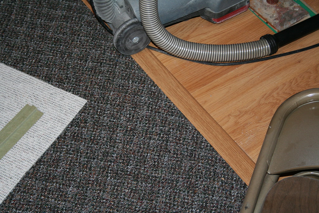 LAMINATE FLOORING CARPET TRANSITION LAMINATE FLOORING BAND PASS
