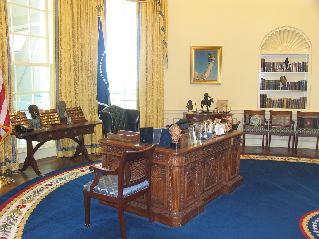 NEW OVAL OFFICE RUG OFFICE RUG AREA RUGS 4 X 6 Blog.hr