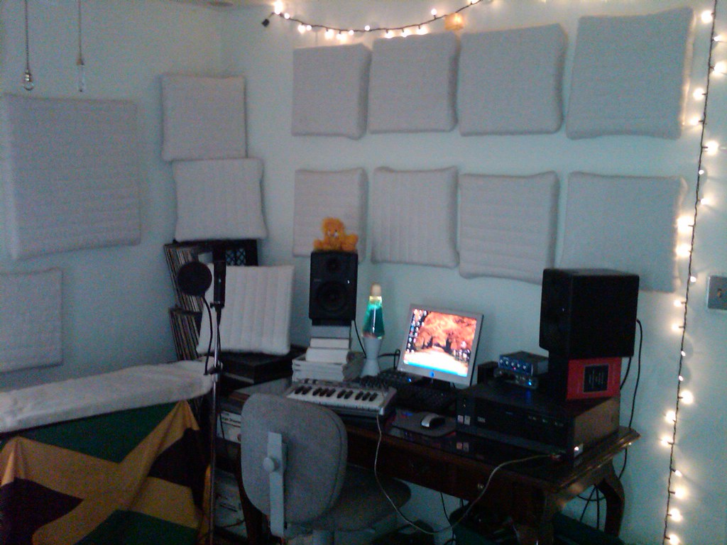 CARPET UNDERLAYMENT SOUNDPROOFING UNDERLAYMENT SOUNDPROOFING ASIAN