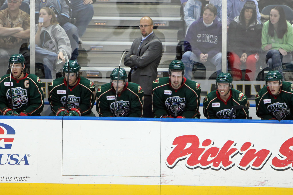 HOCKEY COACH JOB COACH JOB A HOCKEY PUCK AND Blog.hr