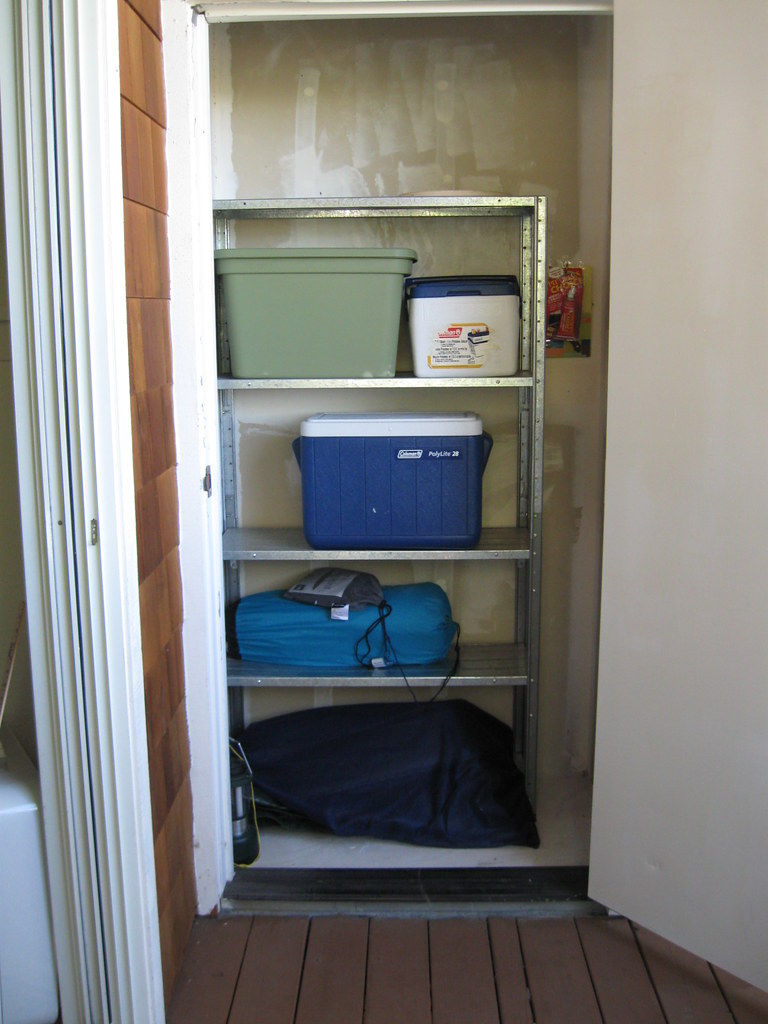 METAL COLEMAN COOLERS. METAL COLEMAN BEACH COOLER BAG