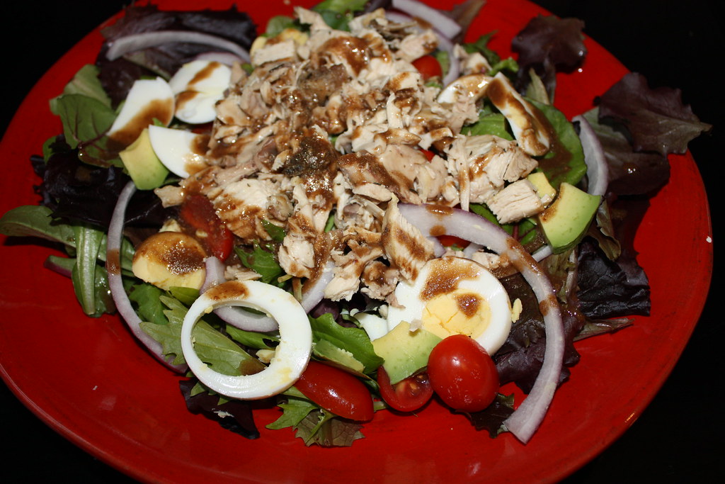 HOW MANY CALORIES IN A COBB SALAD HOW MANY CALORIES IN CALORIE