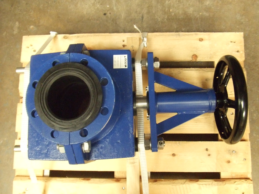 PINCH VALVE MANUFACTURER VALVE MANUFACTURER 4 PVC VALVES