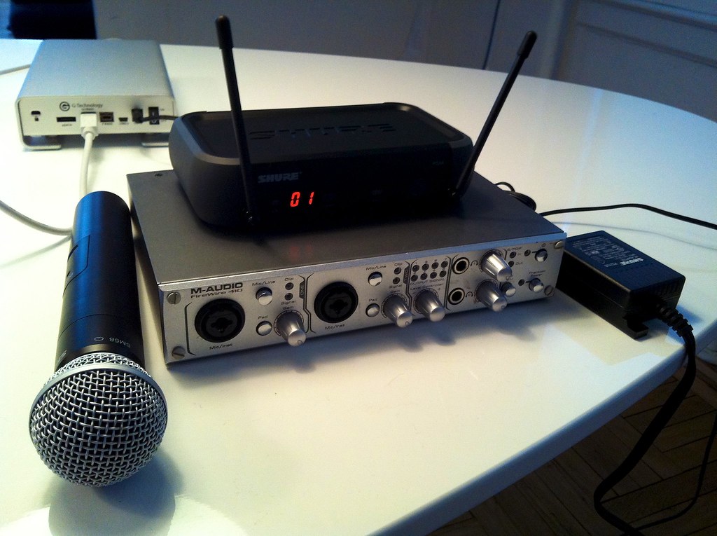 SHURE WIRELESS MICROPHONE WIRELESS MICROPHONE 360 XBOX WIRELESS