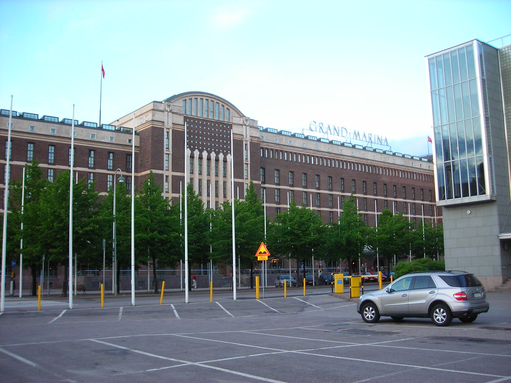 GRAND MARINA HOTEL HELSINKI HOTEL HELSINKI BLUE TREE TOWERS HOTEL