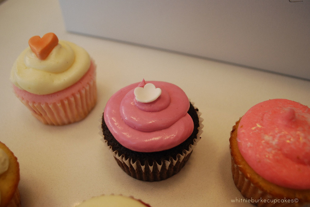 EDIBLE GOLD SPRINKLES. GOLD SPRINKLES 10K GOLD DIAMOND Blog.hr