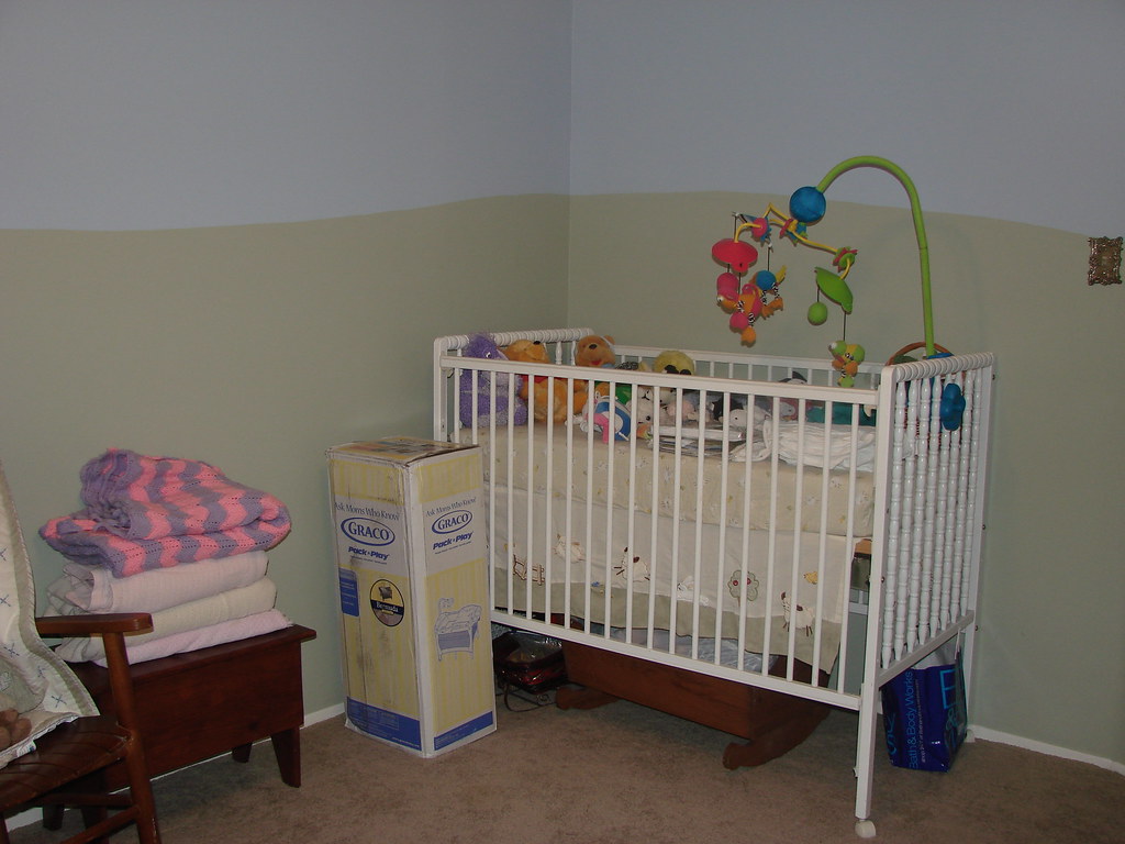 CORNER BABY CRIBS. BABY CRIBS BABY FIRST BIRTHDAY PRESENTS