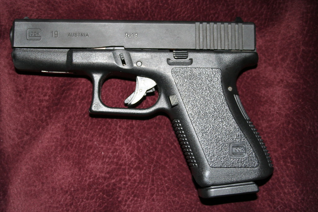 CYMA GLOCK AIRSOFT GLOCK AIRSOFT 1911 AIRSOFT GAS PISTOL