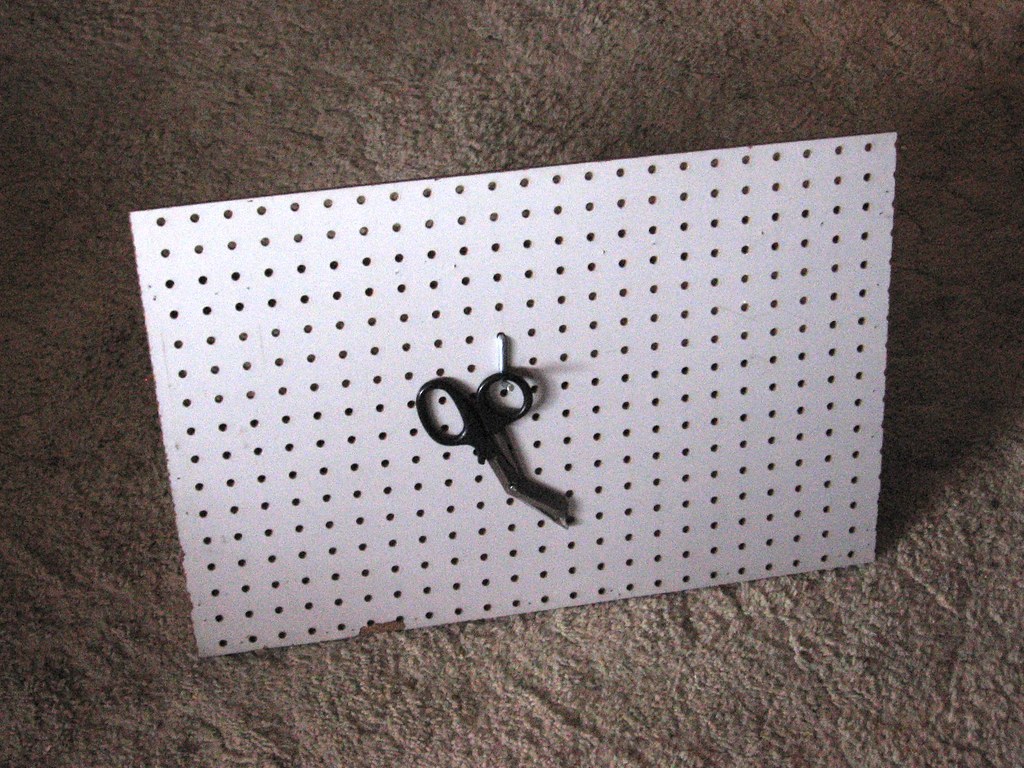 PEGBOARD SCREWDRIVER HOLDER PEGBOARD SCREWDRIVER ALLEN SCREWDRIVER