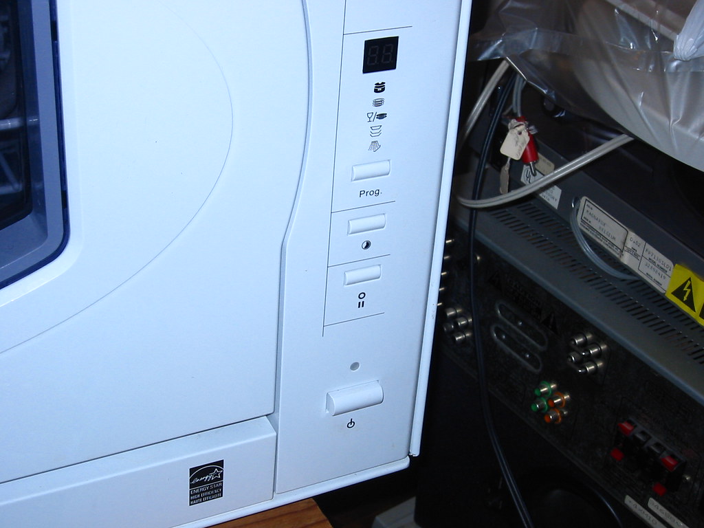 BEAUMARK PORTABLE DISHWASHER PORTABLE DISHWASHER BAUMATIC DISHWASHER