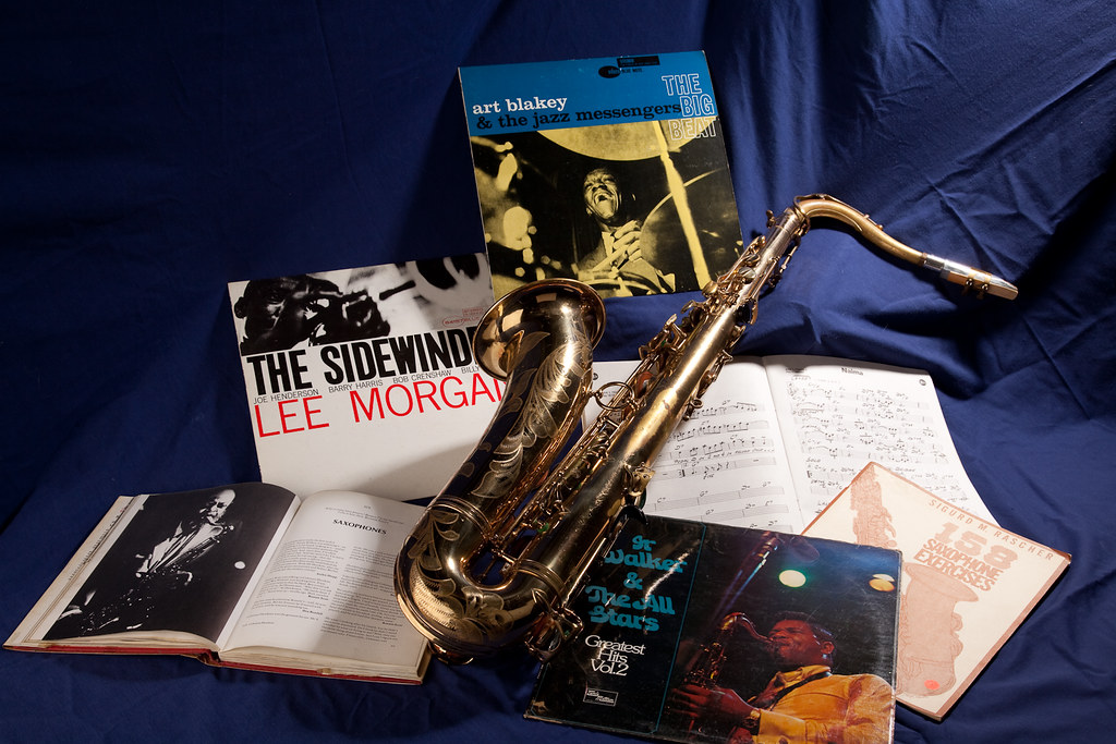 JAZZ MUSIC SAXOPHONE MUSIC SAXOPHONE BARI SAX LOW A