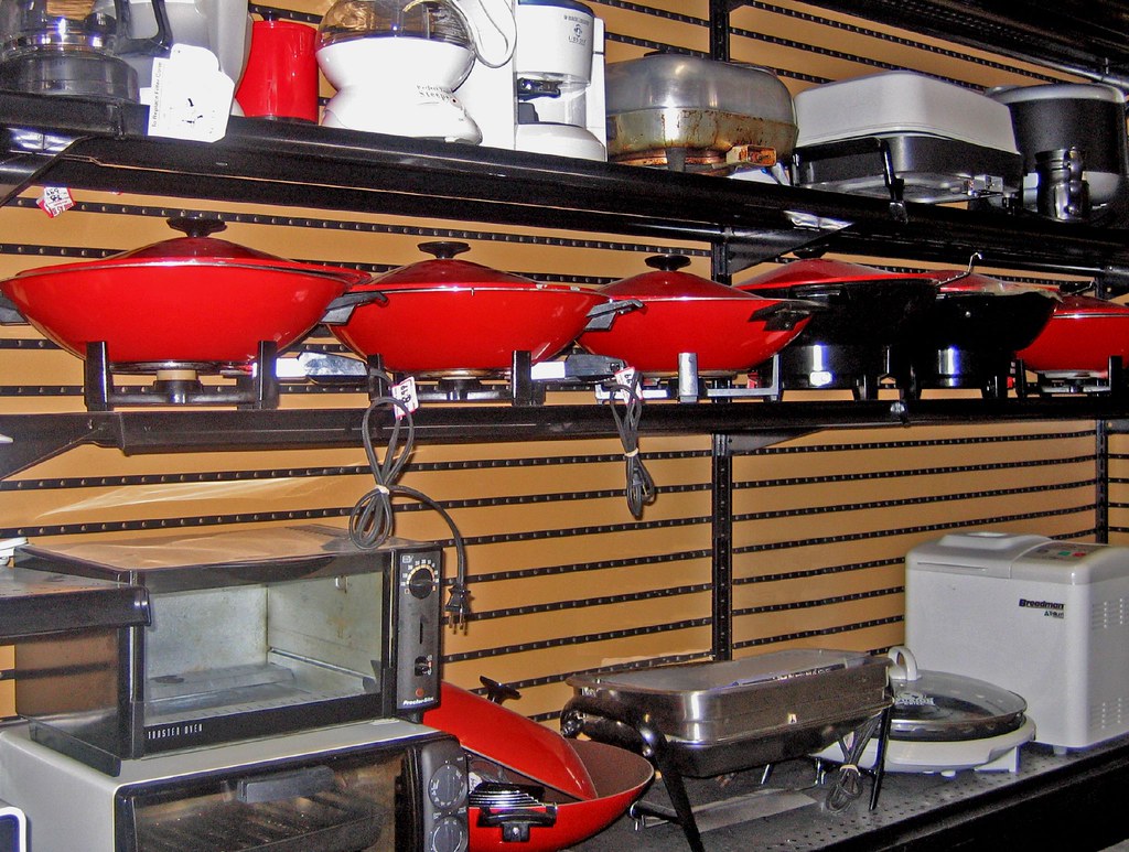 AMPS USED BY HOUSEHOLD APPLIANCES