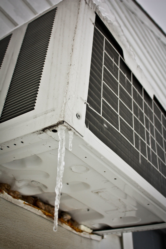 AIR CONDITIONING UNIT NOT COOLING. UNIT NOT COOLING