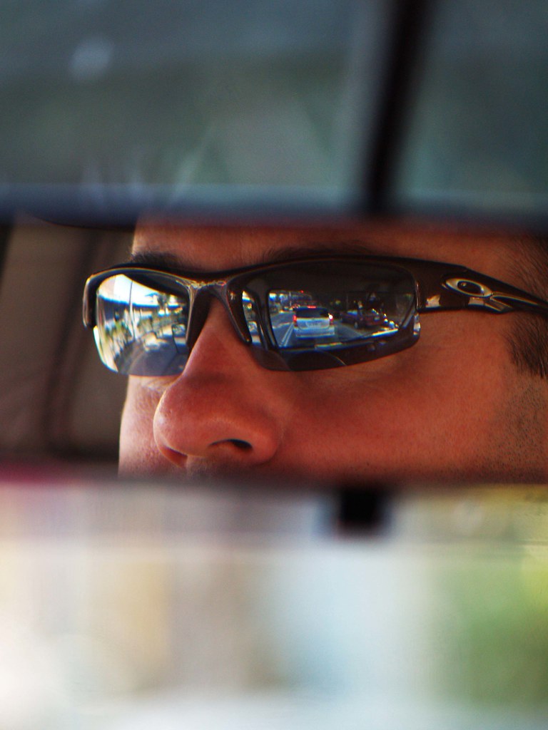 OAKLEY DRIVING SUNGLASSES. OAKLEY DRIVING SUNGLASSES