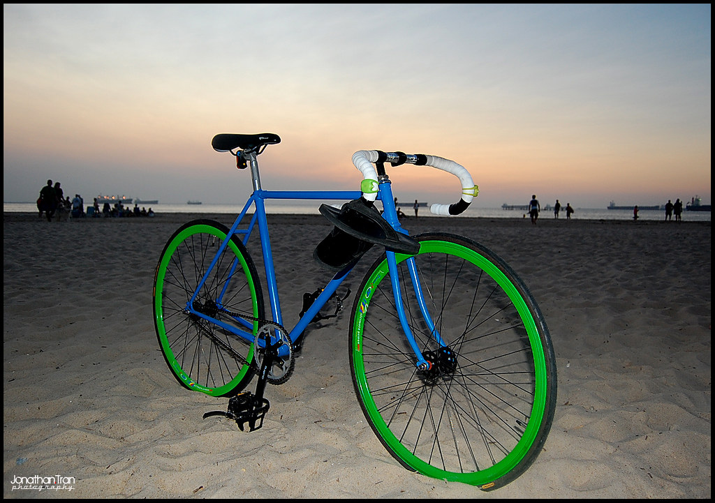 A FIXIE BIKE A FIXIE A FIXIE BIKE Blog.hr