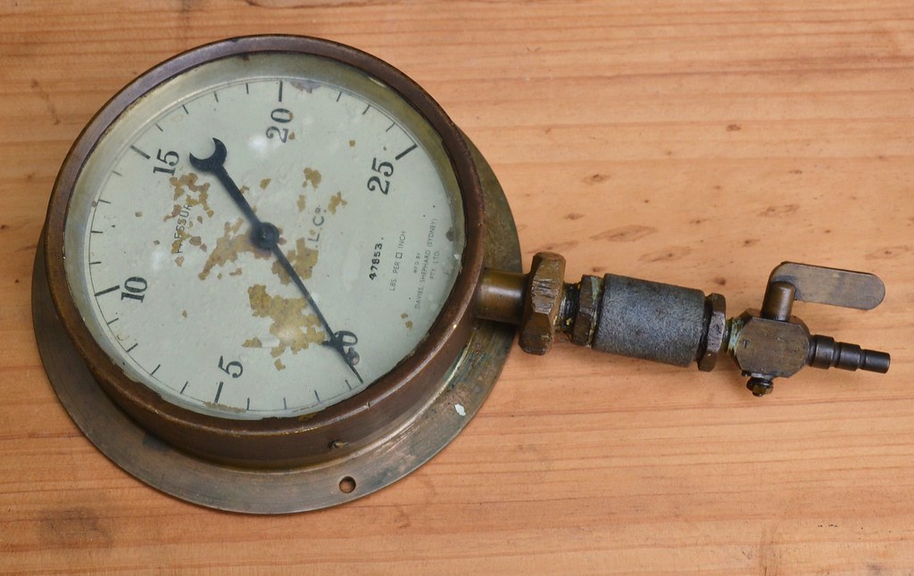 HAND VACUUM PUMP WITH PRESSURE GAUGE HAND VACUUM PUMP AQUARIUM