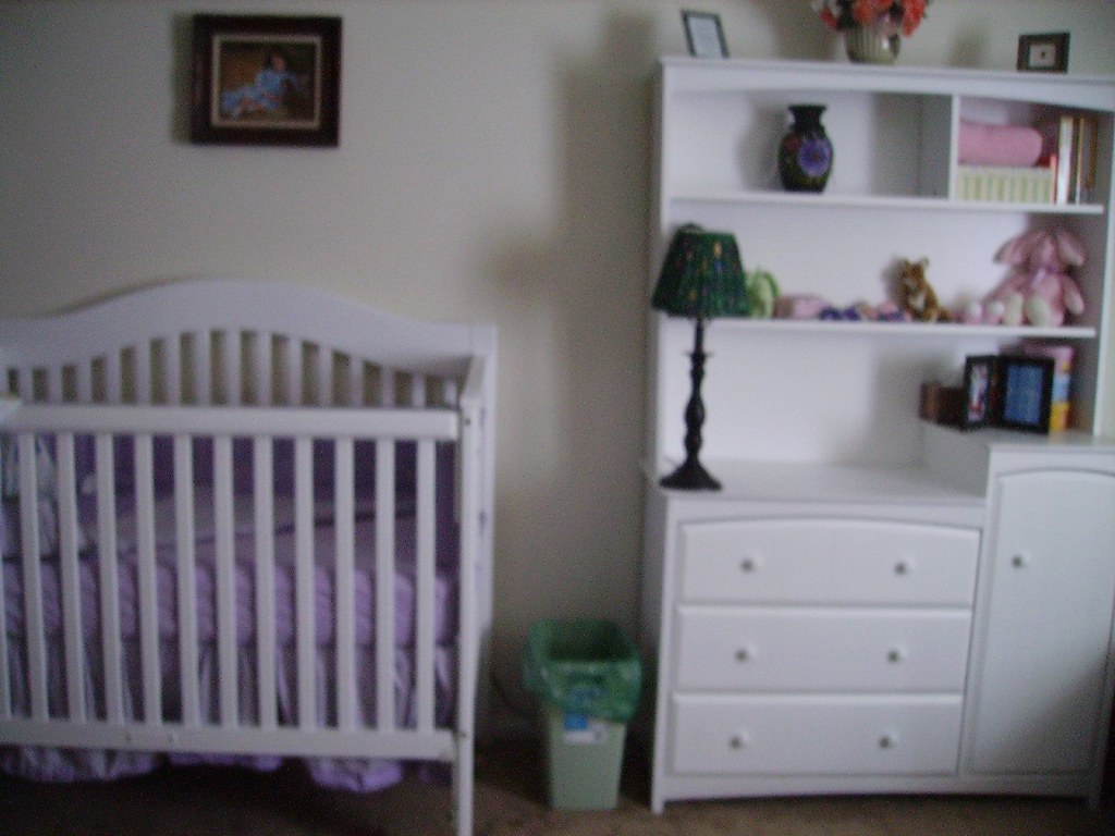 BABY CRIBS COMBO. CRIBS COMBO 18 MONTHS OLD BABY