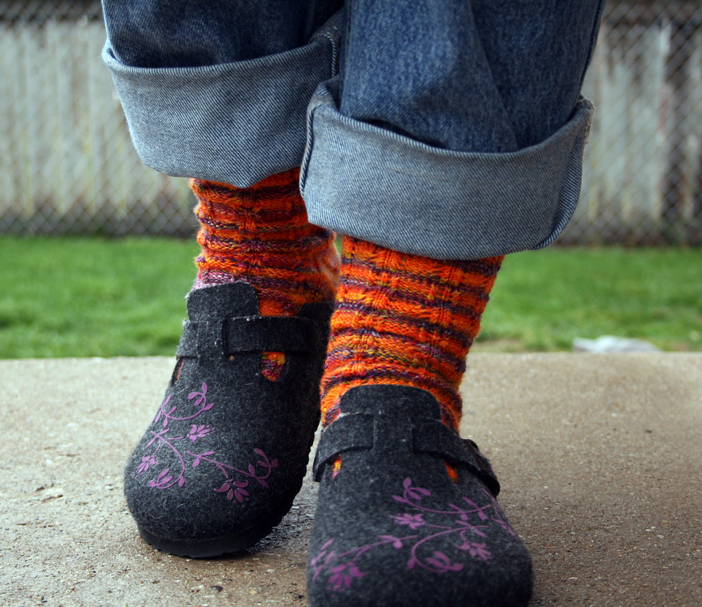 SOCKS AND CLOGS AND CLOGS BABIES SLIPPERS