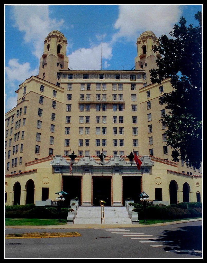 THE ARLINGTON HOTEL TEMPLE BAR DUBLIN. TEMPLE BAR DUBLIN BEST PRICES