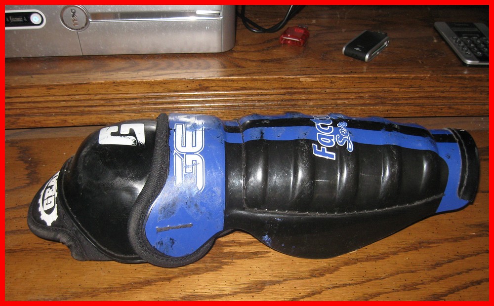 HOCKEY HELMET STRAPS HELMET STRAPS ALL HOCKEY LOGOS