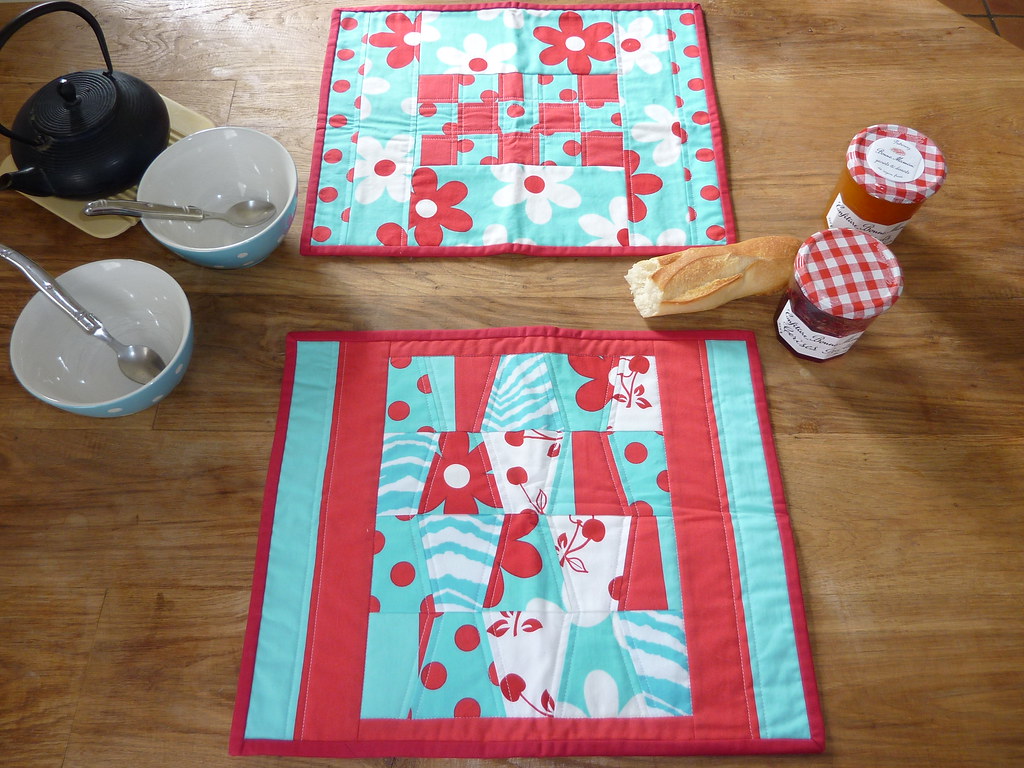 RED PLACEMAT PLACEMAT 12 CUP COFFEE MAKER THERMAL CARAFE