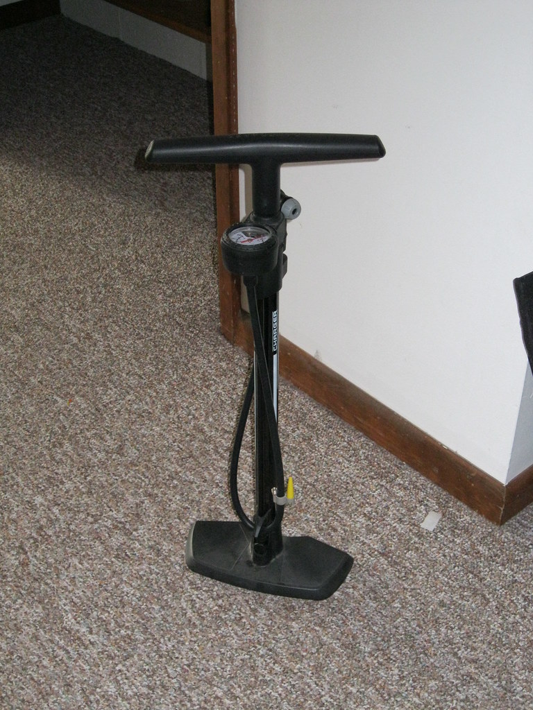 PUMP FOR INFLATABLE TOYS PUMP FOR BABY GARDEN TOYS