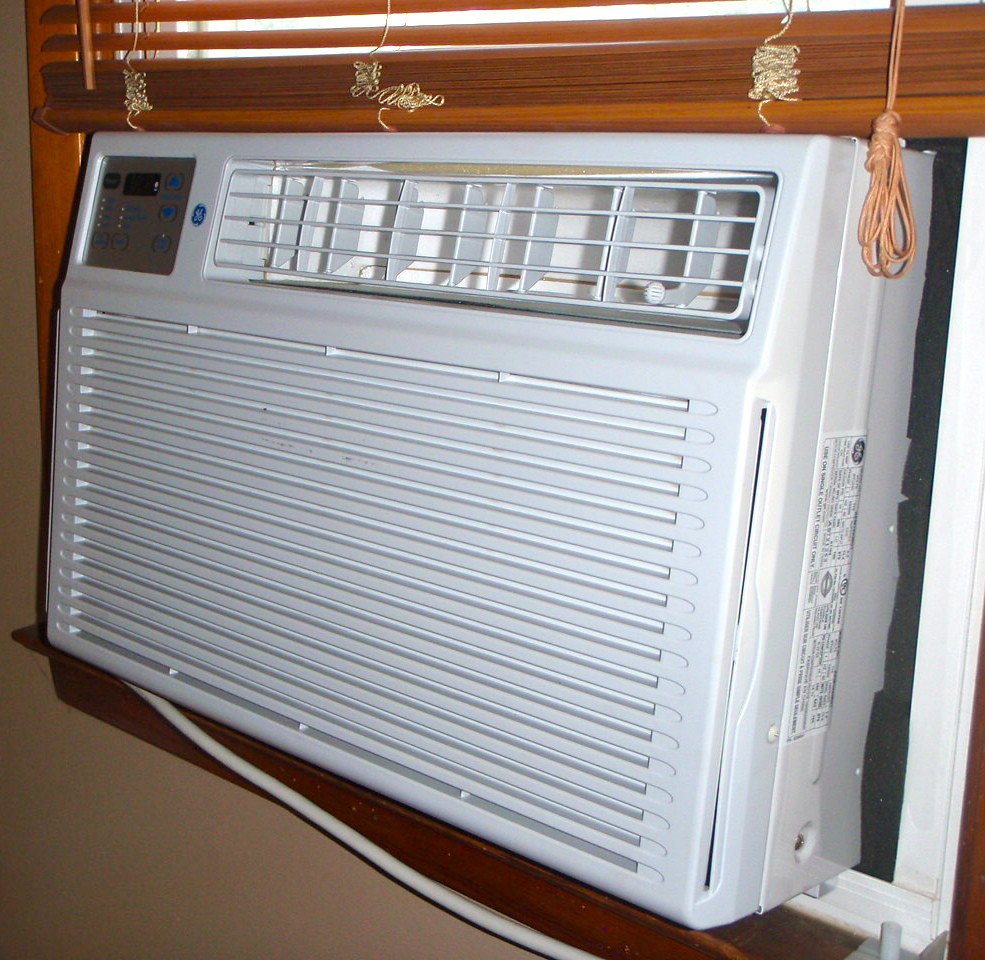 500 BTU AIR CONDITIONER. AIR CONDITIONER 500 BTU AIR CONDITIONER. AIR