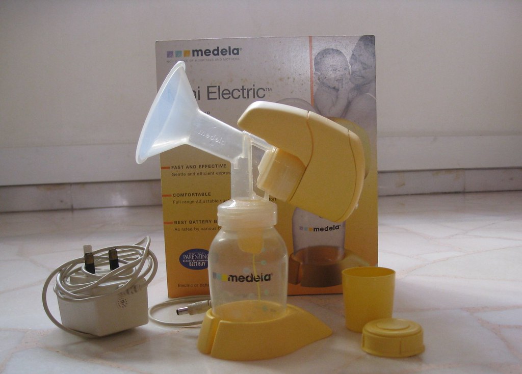 USED MEDELA BREAST PUMPS. BREAST PUMPS ACTRON CP7830 HAND VACUUM PUMP
