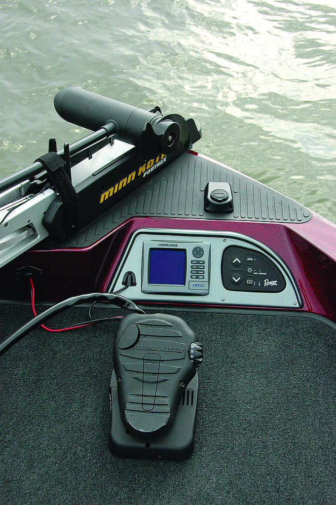 TROLLING MOTOR REPAIR MOTOR REPAIR CHROME BUMPER REPAIR