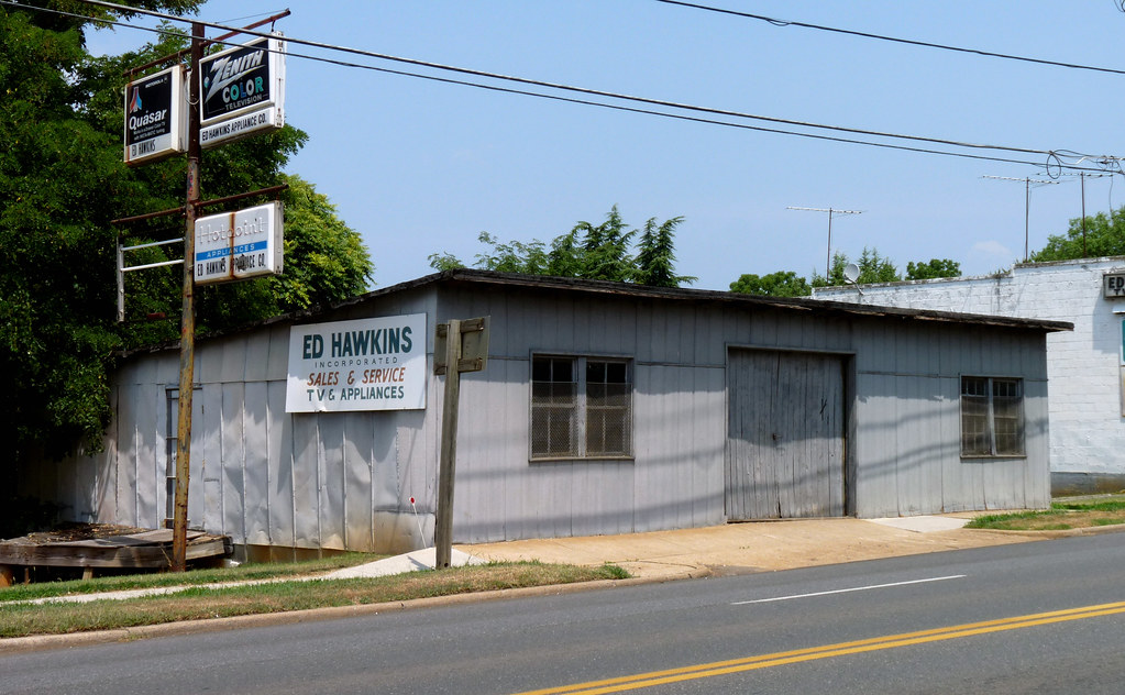 TV AND APPLIANCE STORE. APPLIANCE STORE APPLIANCE PARTS METAIRIE