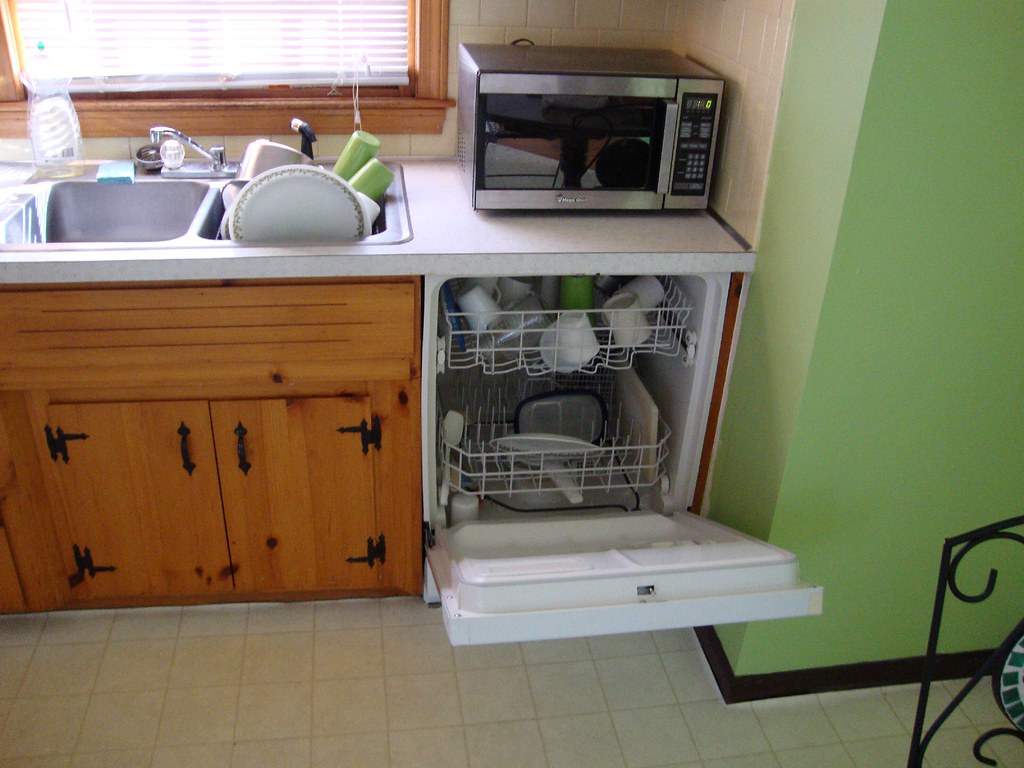 NO WATER IN DISHWASHER IN DISHWASHER AEG DISHWASHER