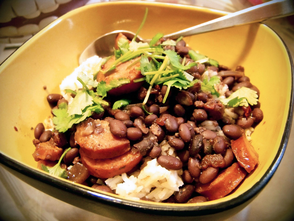 COOKING BEANS IN A RICE COOKER. COOKING BEANS IN AMERICAN HOME COOKING